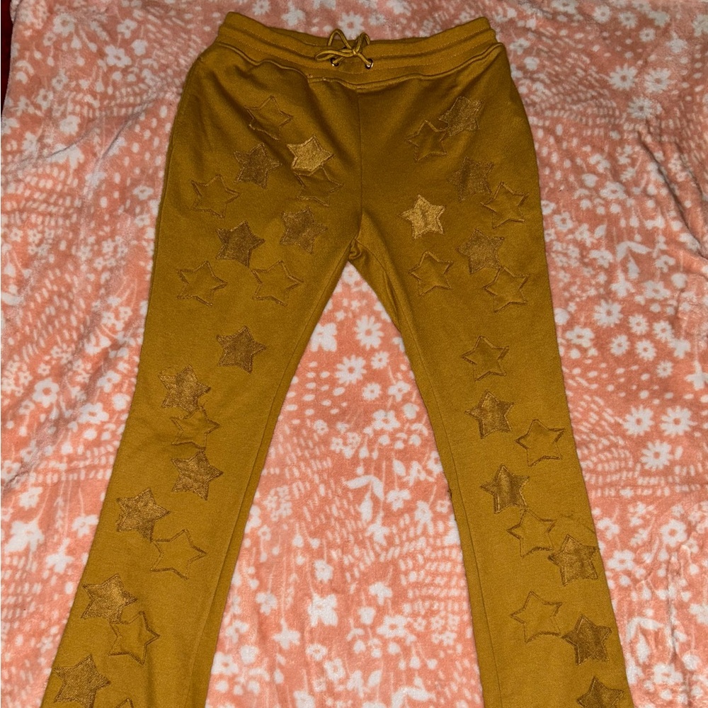 Stacked Gold Star Sweatpants Patterned Bottoms